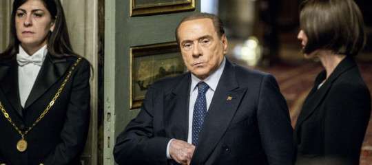 governo Berlusconi baratro autoritario