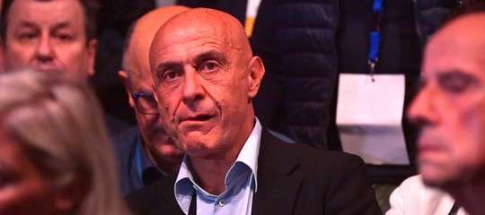 Minniti sara o no il candidato renziano alla guida del pd
