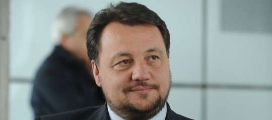 L'uomo che sfidò Salvini per la guida della Lega ha lasciato la politica