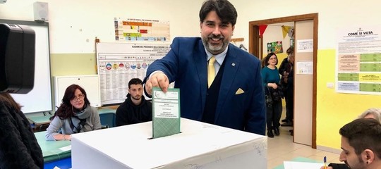 Il centrodestra a un passo dalla vittoria in sardegna con solinas