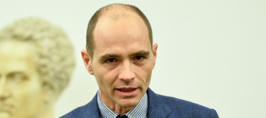 Chi e daniele frongia il fedelissimo della raggi indagato per corruzione