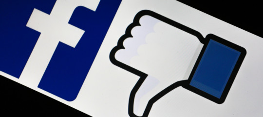 Facebook conservava male le password degli utenti