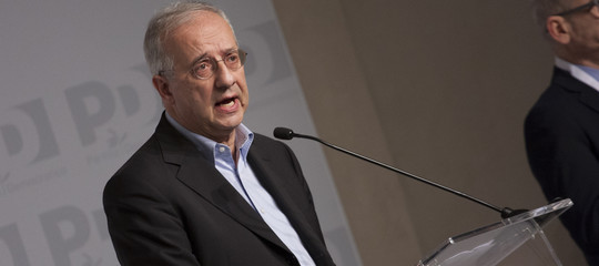 Il bipolarismo sta tornando i stelle decidano da che parte stare