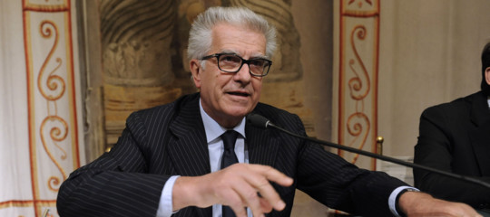La polemica sulla proposta dem di aumentare gli stipendi dei parlamentari