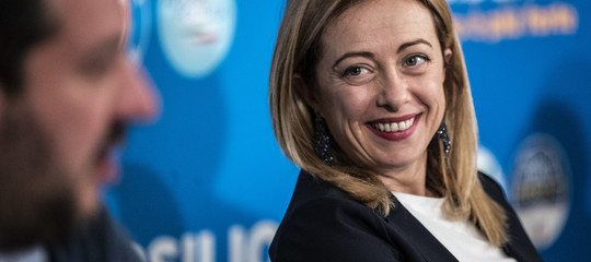 Macron va da fazio meloni fa una richiesta ufficiale al conduttore