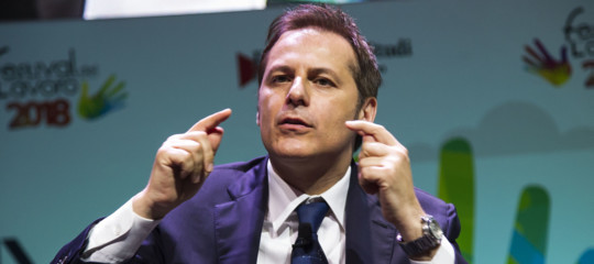 Continua il pressing del m s per le dimissioni di siri ma salvini lo blinda