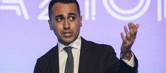 Di maio superiamo i campi rom ma sgombriamo anche casapound