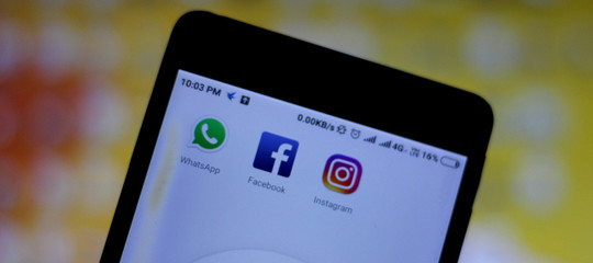 Cosa cambia adesso che anche facebook ha rotto con huawei