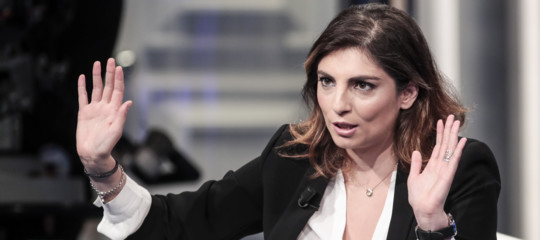 E legittimo usare le risorse di cdp e le riserve di bankitalia dice laura castelli