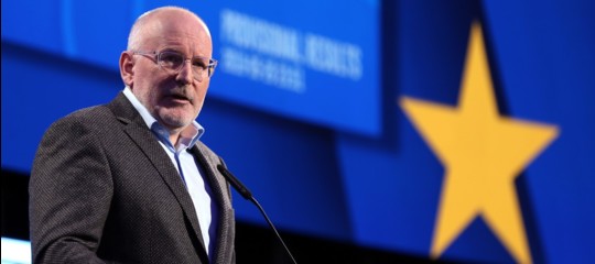 Perde quota la candidatura di timmermans alla presidenza della commissione europea