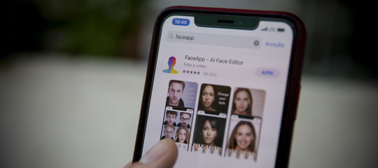 Dobbiamo preoccuparci per le nostre foto su faceapp