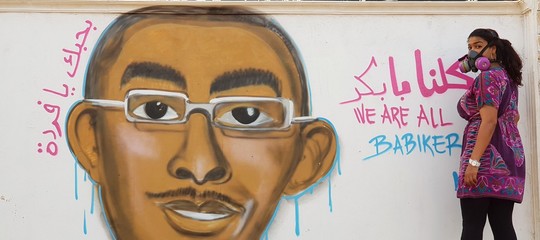 La street artist che disegna i volti dei manifestanti morti in sudan