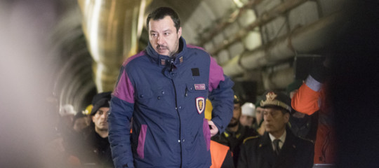 Salvini e le proteste no tav non tollereremo violenze contro forze dellordine