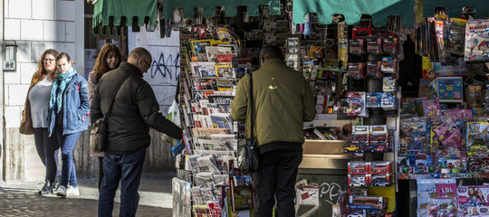 Titoli e aperture lo psicodramma della crisi raccontato dai giornali in edicola