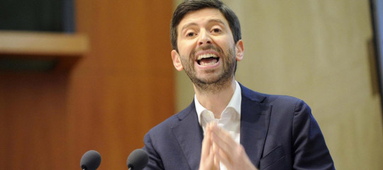 Con i cinque stelle toglieremo la questione sociale alla destra dice speranza