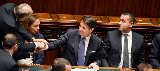 Evitare l’aumento dell’iva, tagliare il cuneo fiscale. i due pilastri della legge di bilancio Evitare laumento delliva tagliare il cuneo fiscale i due pilastri della legge di bilancio