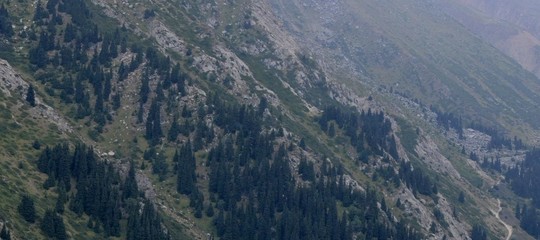 Il kazakhstan è una immensa scoperta. breve guida per godersi la perla dell’asia