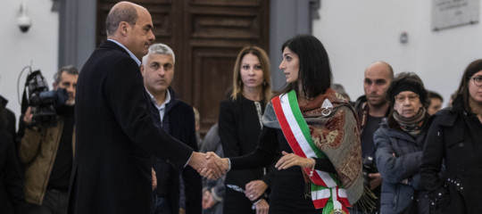 Le parole di zingaretti su raggi agitano il pd romano