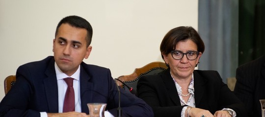 Di maio chiede a trenta di lasciare lappartamento di servizio