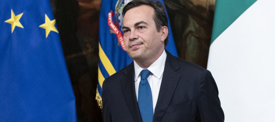 Il ministro amendola avverte gli alleati la pazienza del pd non e infinita