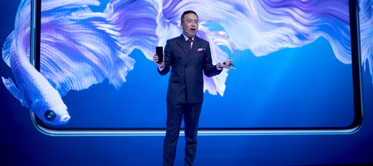 Lo smartphone g di honor e pronto arrivera anche in europa