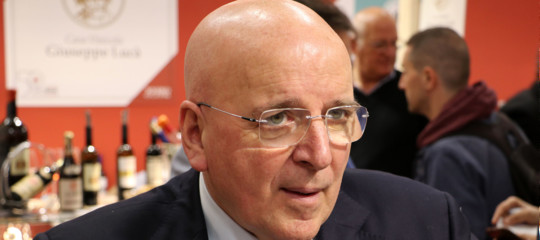 Faccio un passo indietro oliverio ritira la sua candidatura in calabria