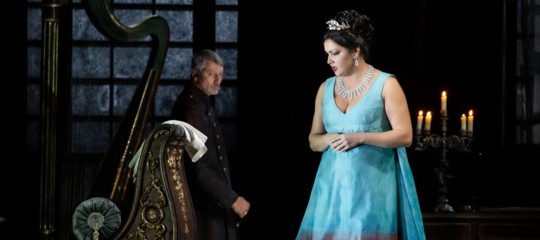 La tosca entusiasma la scala standing ovation per mattarella