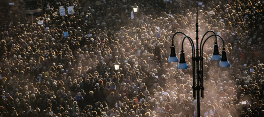 Luigi di maio e tentato dalle sardine